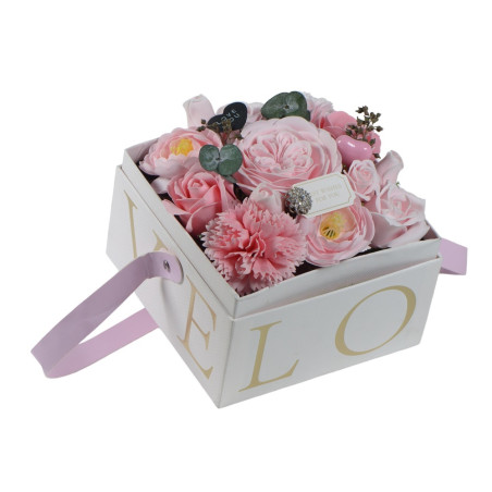 GIFT BOX LOVE CON FIORI PINK 13X13X12CM